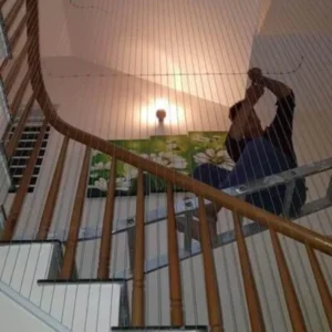 lắp đặt lưới an toàn cầu thang cho nhà cao tầng, trường mầm non